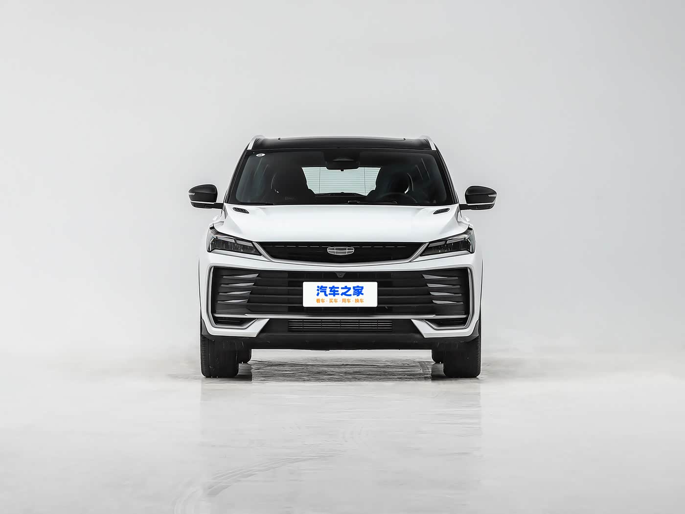 Geely Coolray 4