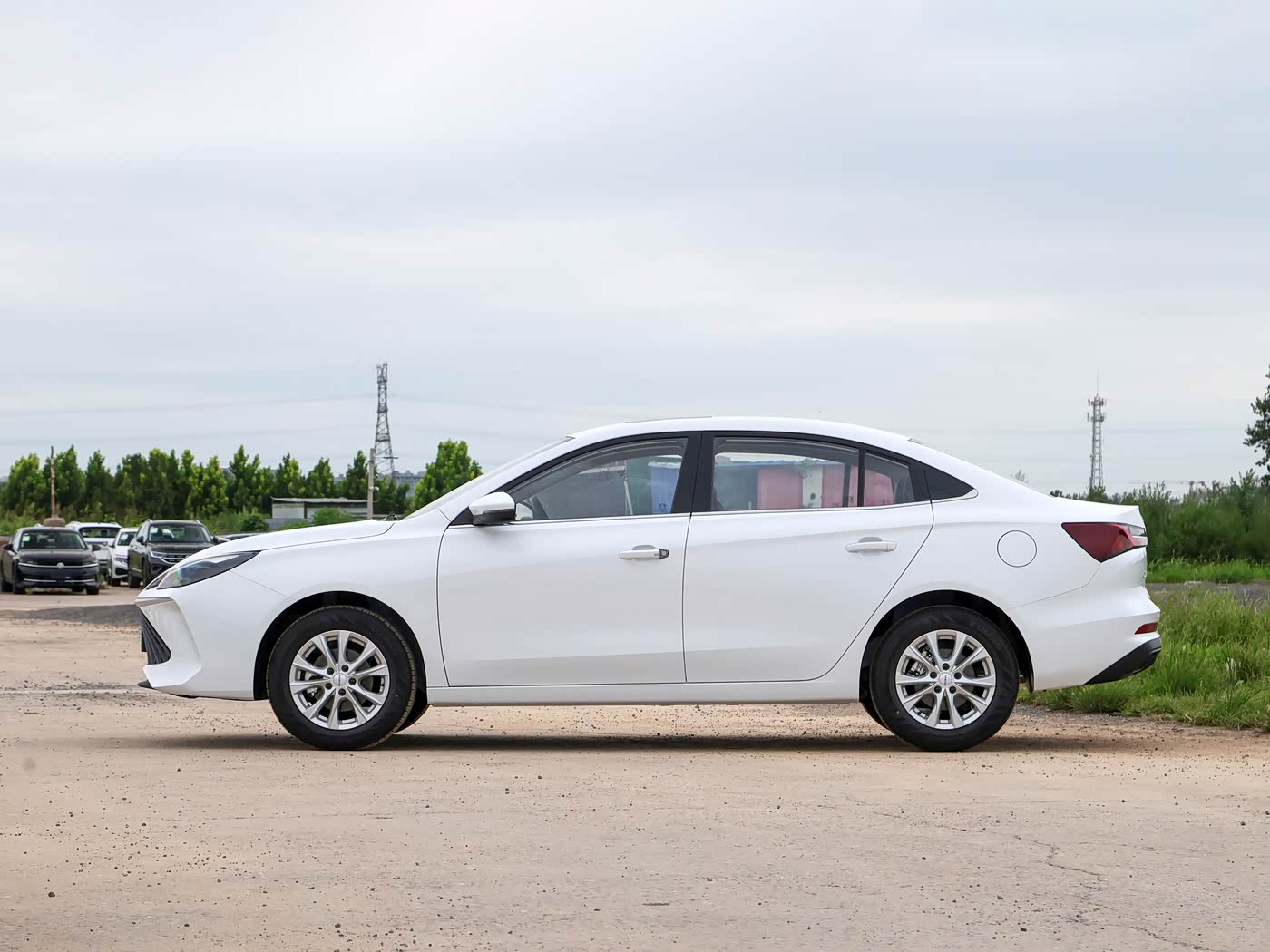Roewe i5 3