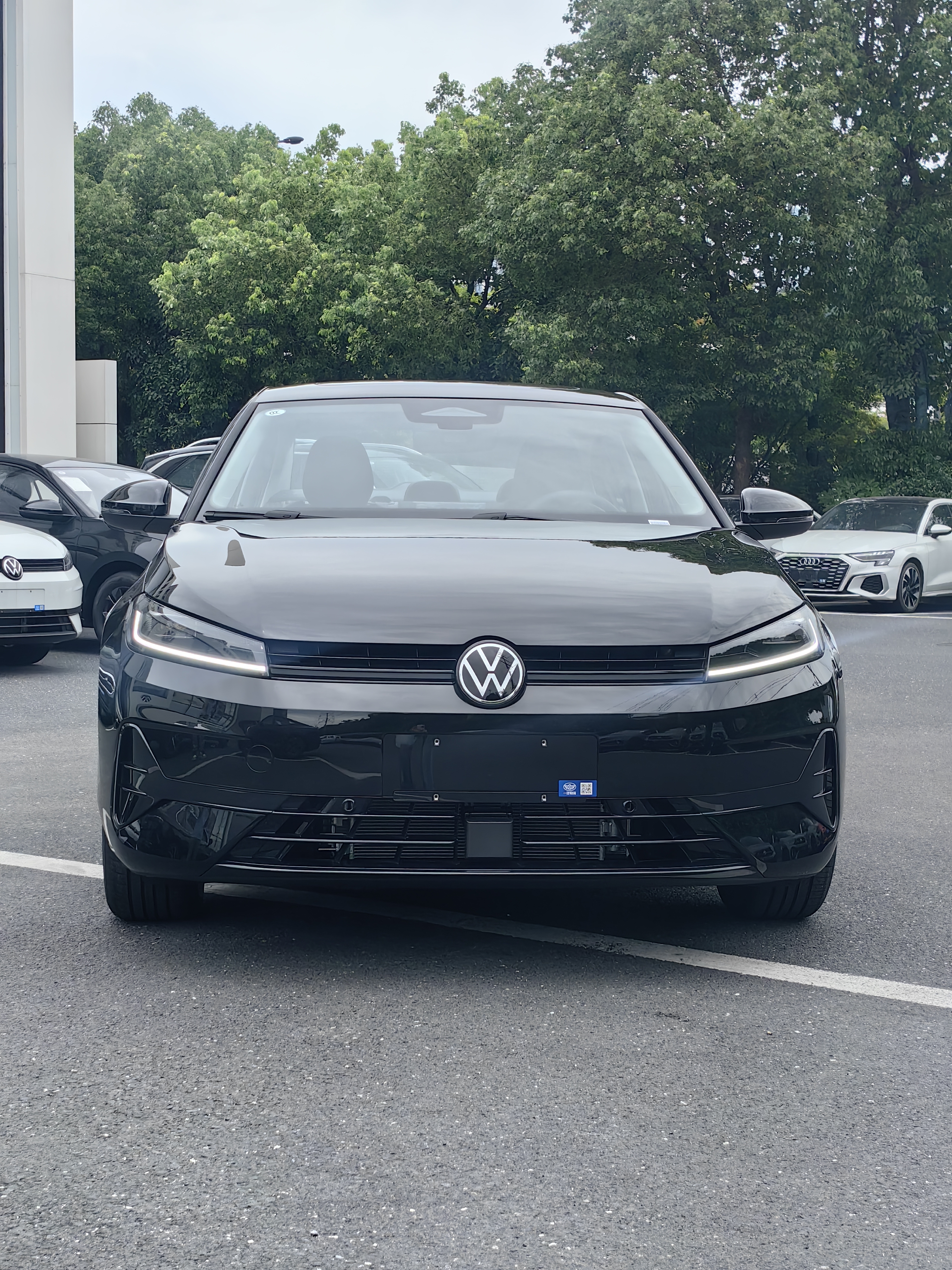 Volkswagen Volkswagen Sagitar S