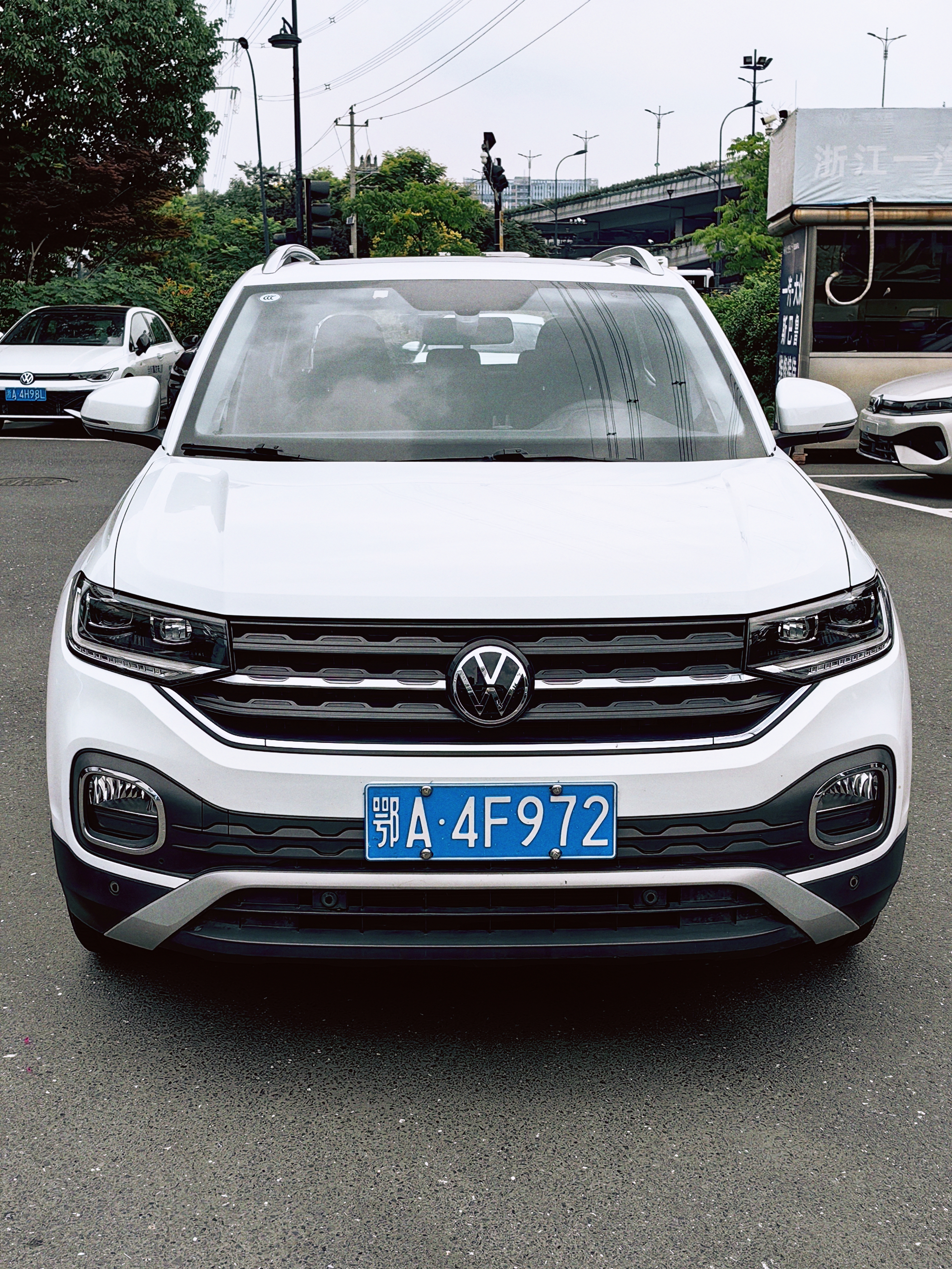 Volkswagen Volkswagen TACQUA 2