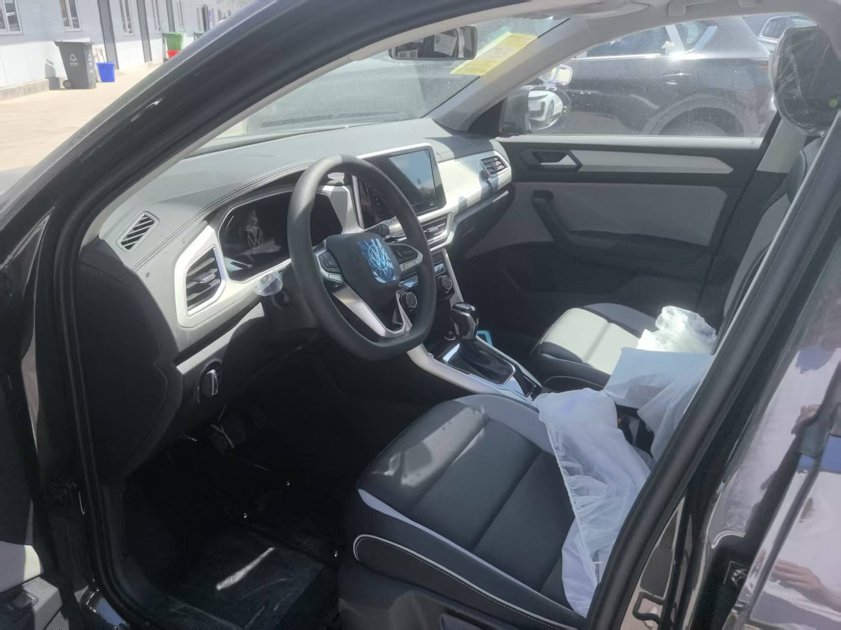 Volkswagen Volkswagen T-Roc 5