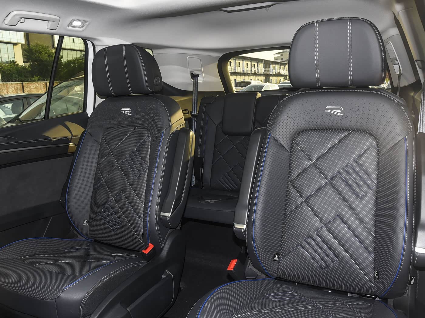 Volkswagen Volkswagen Talagon 3