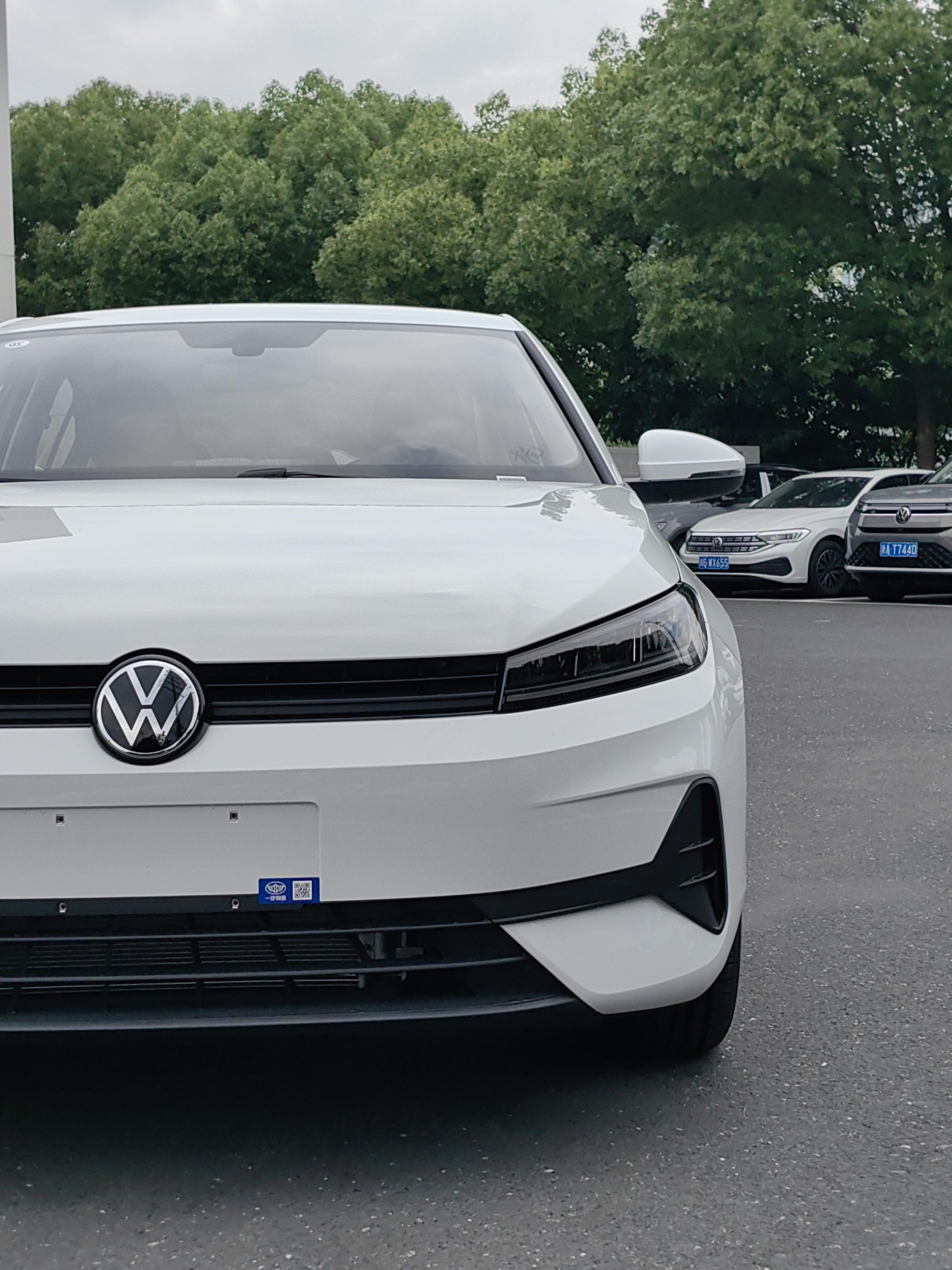 Volkswagen Volkswagen Sagitar S