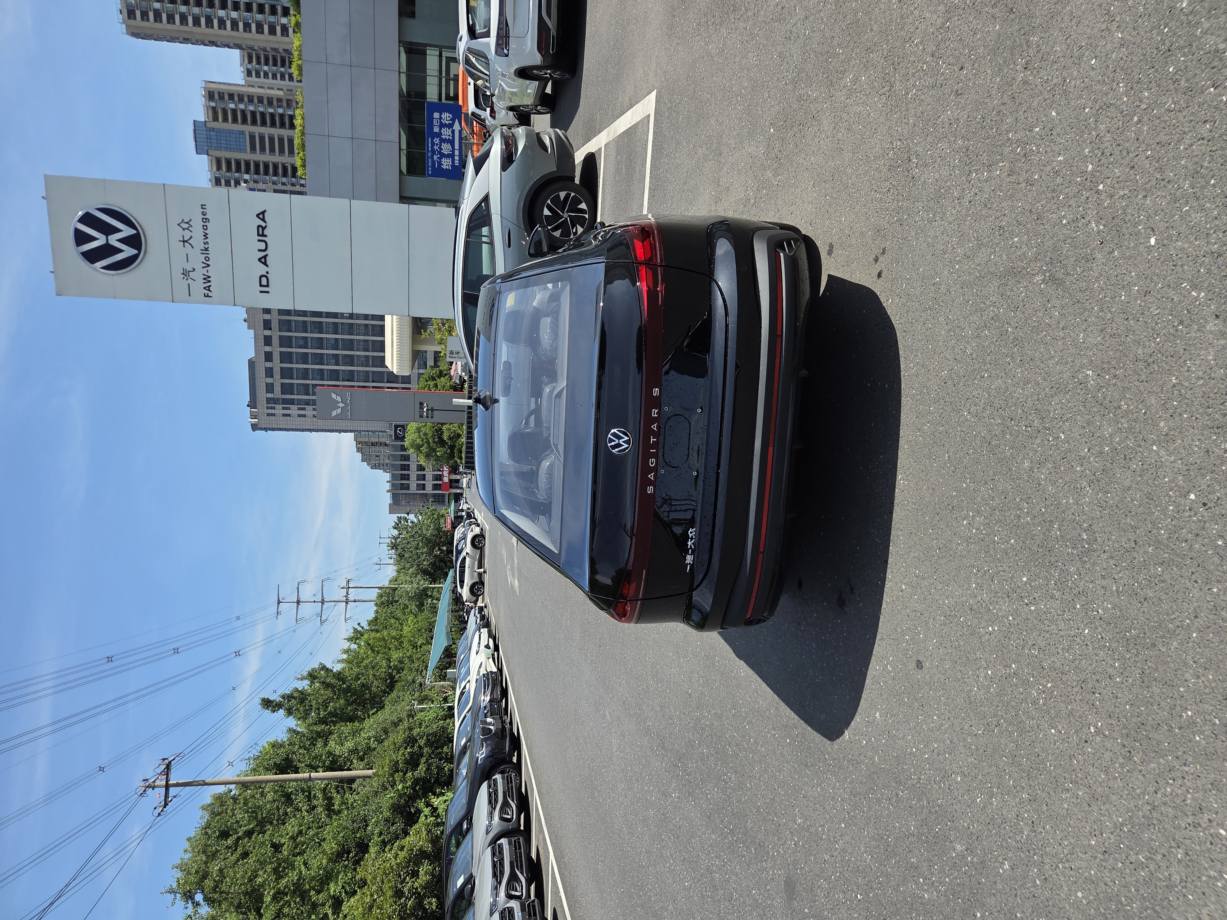 Volkswagen Volkswagen Sagitar S 5