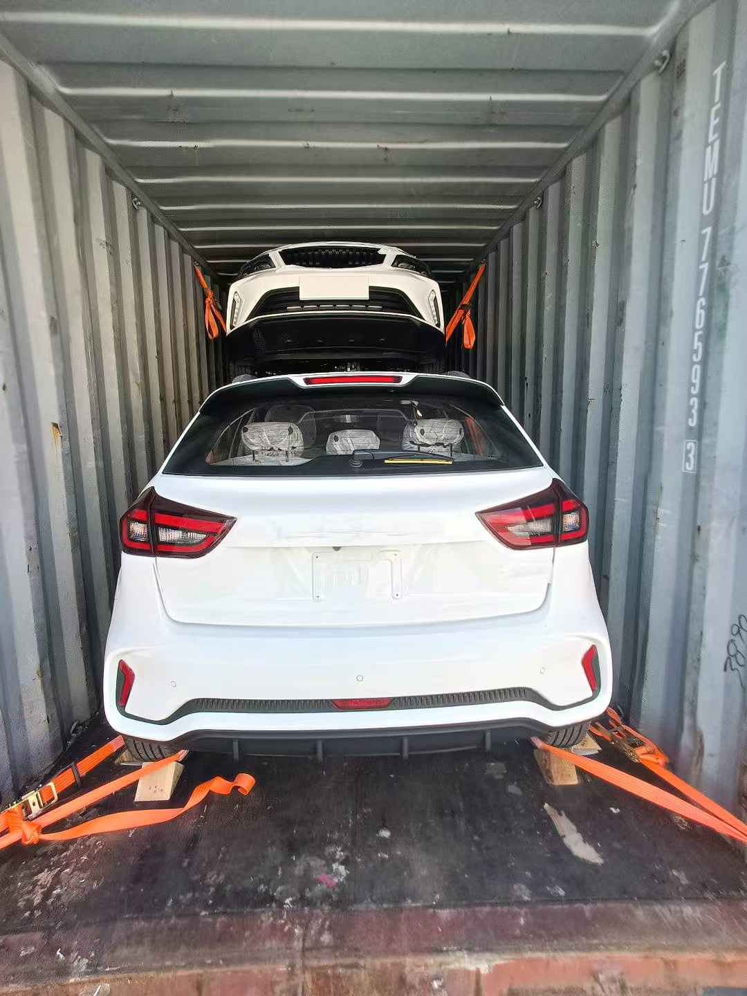 Livan vehicle loading and export operation 3